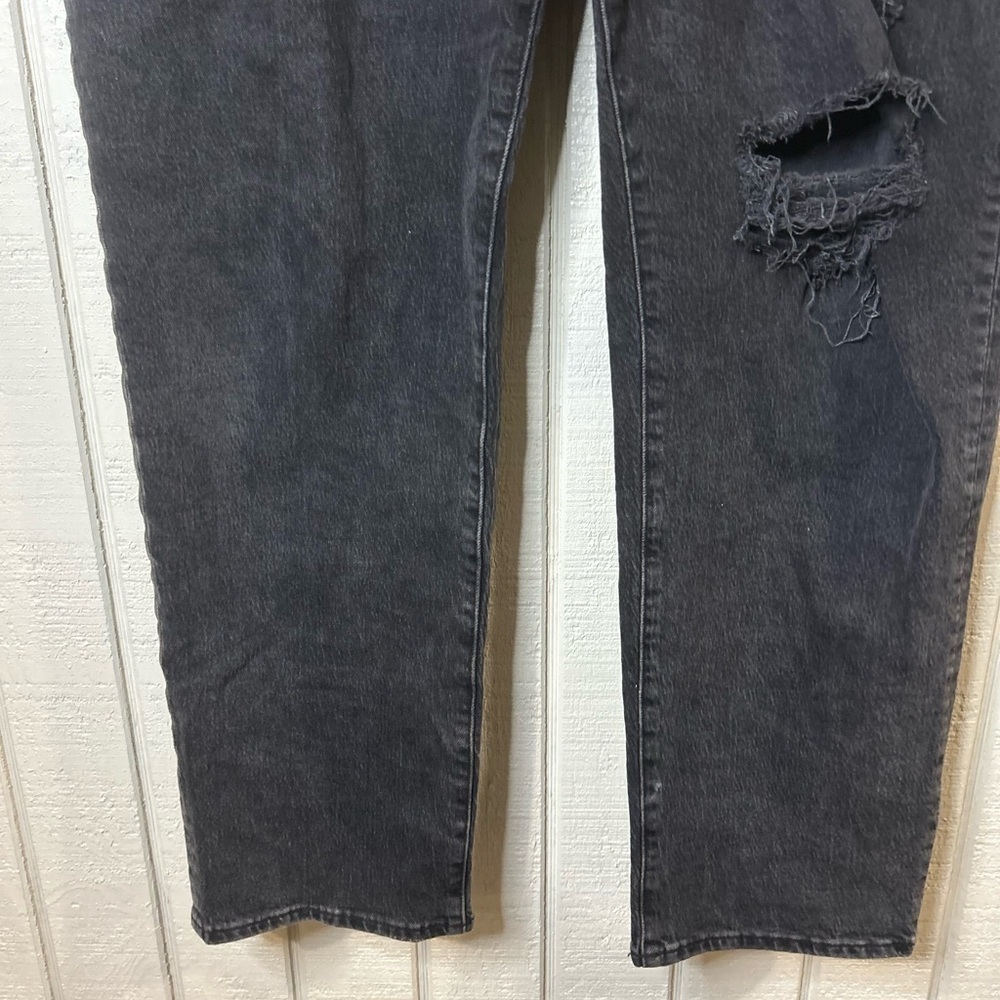 Madewell The Mid-Rise Perfect Vintage Jeans in Rosella Wash: Ripped Edition - Picture 3 of 9